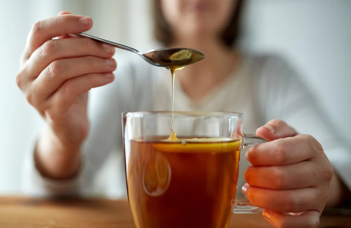 Cách Uống Mật Ong Giảm Cân – Bí Quyết Giữ Dáng An Toàn Từ Thiên Nhiên